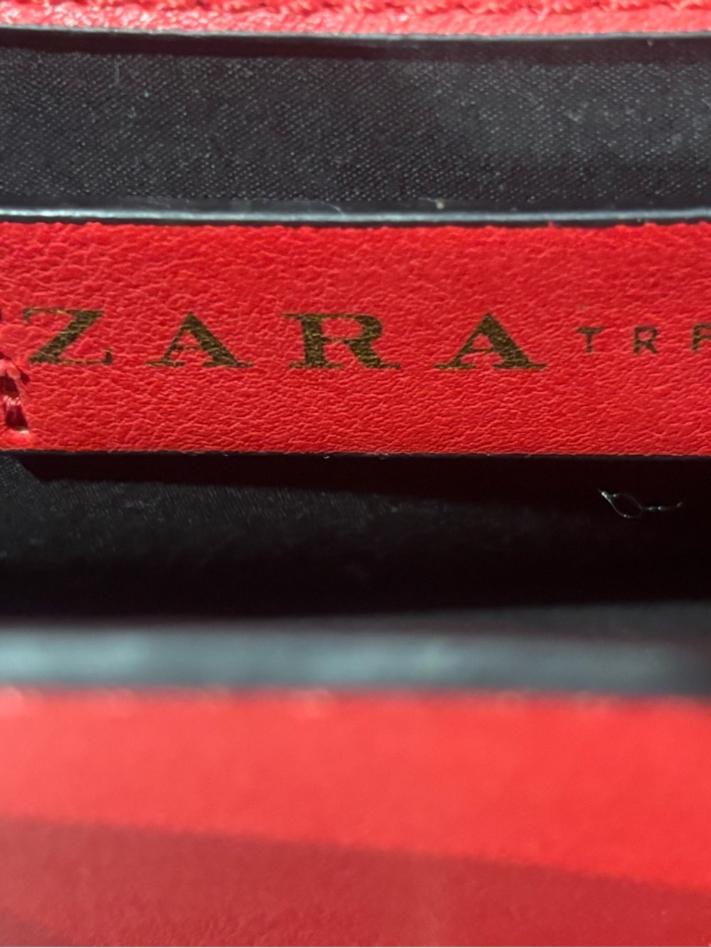 Zara Red Crossbody Bag Gold Chain Mini Purse Statement Bag - Picture 6 of 6